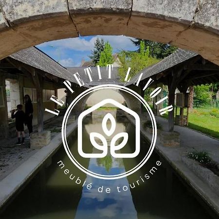 Le Petit Lavoir - Joli Studio A Mayet Exterior foto