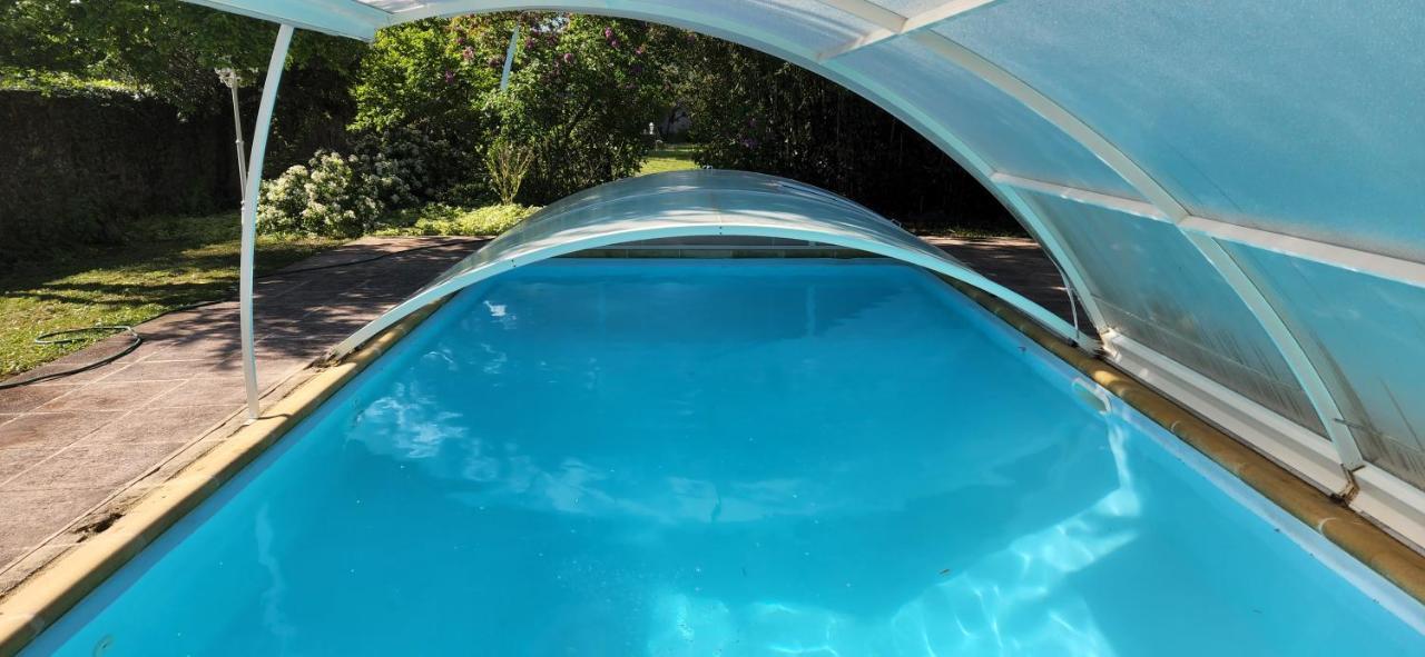 Le Petit Lavoir - Joli Studio A Mayet Exterior foto